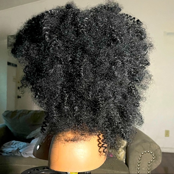 ⭐️⭐️⭐️SOLD⭐️⭐️⭐️Human hair blend headband wig!!! NWOT!! - Picture 5 of 7